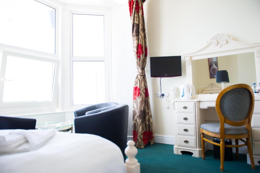 Queensbridge Hotel Аберистуит Экстерьер фото